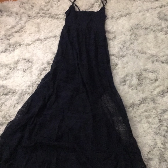 Dress - Picture 1 of 3